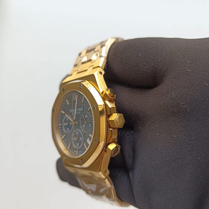 Audemars Piguet Yellow Gold | Royal Oak Chronograph | Black Dial Watch - Image 3