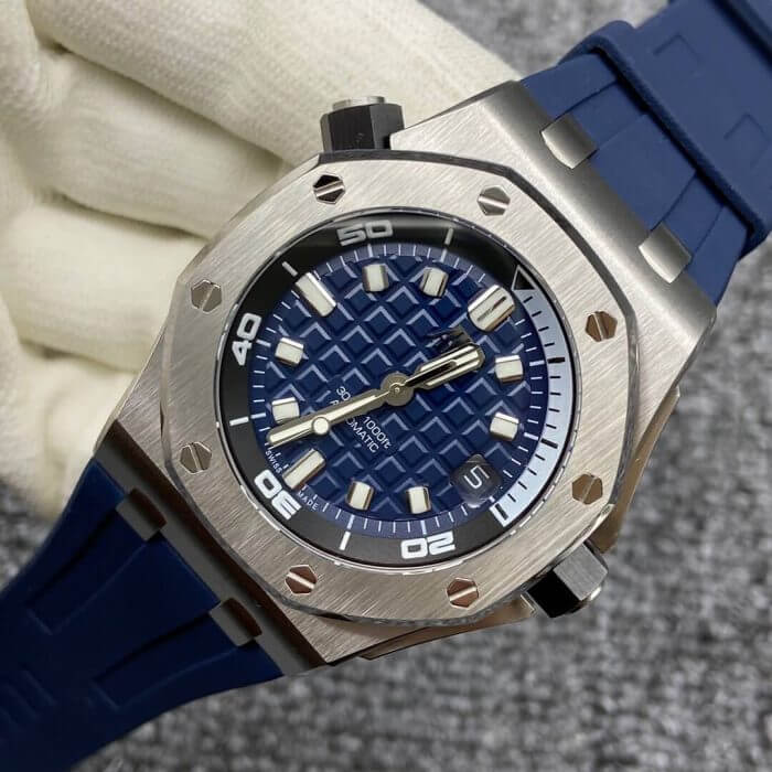 Audemars Piguet Royal Oak Offshore Diver 42MM Blue Dial Mens Watch 15720 - Image 7