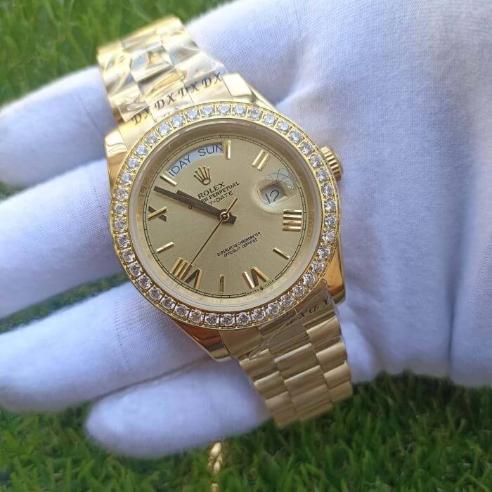 Rolex DayDate ii Stainless Steel Yellow Gold Champagne With Diamond Bezel And 41MM Roman Dial President Bracelet Watch - Image 6