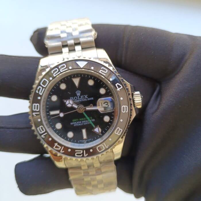 Rolex GMT-Master II “Batgirl” Stainless Steel 40MM Black Dial & Black Ceramic Bezel Jubilee Bracelet 116710