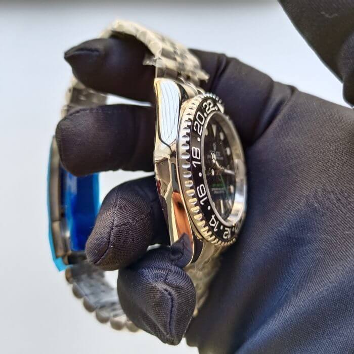 Rolex GMT-Master II “Batgirl” Stainless Steel 40MM Black Dial & Black Ceramic Bezel Jubilee Bracelet 116710 - Image 3