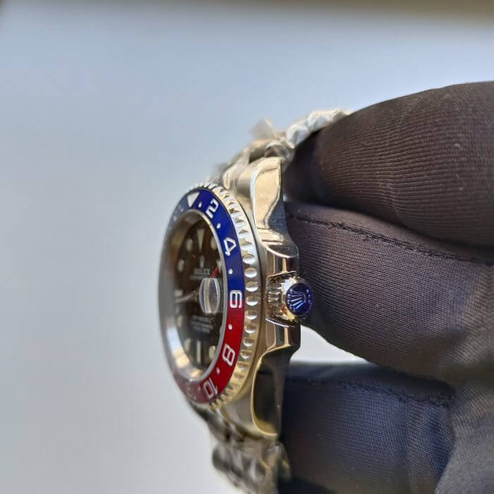 Rolex GMT-Master II “Pepsi” Steel Black Dial & Red/Blue Ceramic Bezel Jubilee Bracelet 126710BLRO High Quality - Image 6
