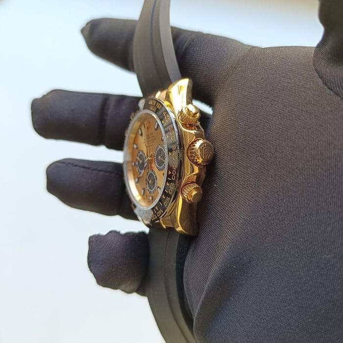 Rolex Daytona Yellow Gold Champagne Dial Black Index Ceramic Bezel Oysterflex Rubber Bracelet 116518LN - Image 9