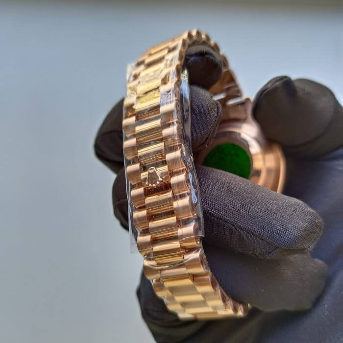 Replica Rolex Day-Date 40mm Everose Gold, Presidential Style - Image 5