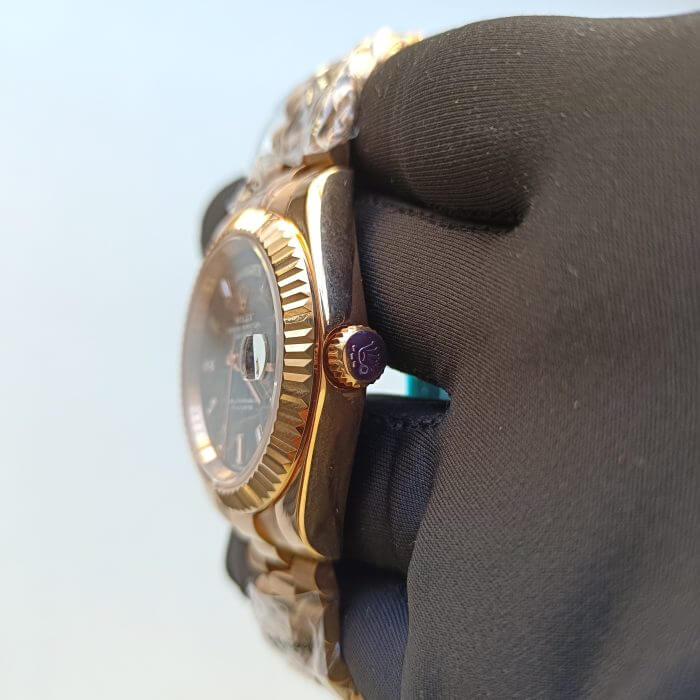 Rolex Day-Date 41mm Rose Gold Replica at an Unbeatable Price - Image 4