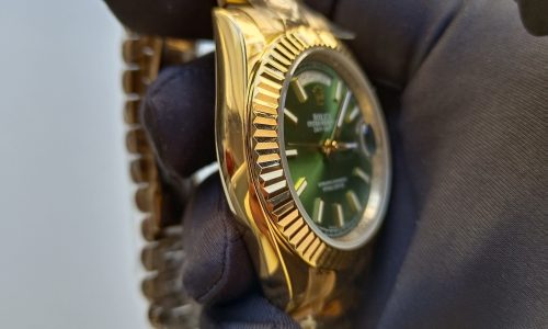Rolex Day-Date 41mm Replica, Fluted Bezel, Jubilee Bracelet - Image 6