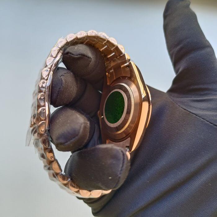 Replica Rolex Day-Date 40: Rose Gold, Presidential Bracelet - Image 6