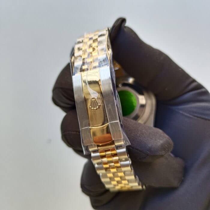 Rolex Datejust Champagne Dial 41mm Jubilee Replica Watch - Image 12