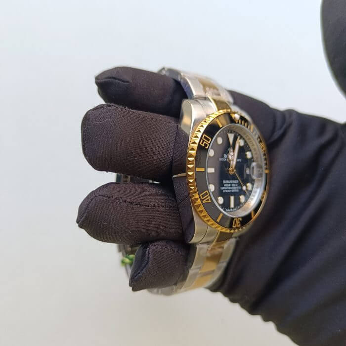 Rolex Submariner Two Tone Black Dial 41MM Stainless Steel And Yellow Gold Bracelet Automatic Men's Watch - Image 6