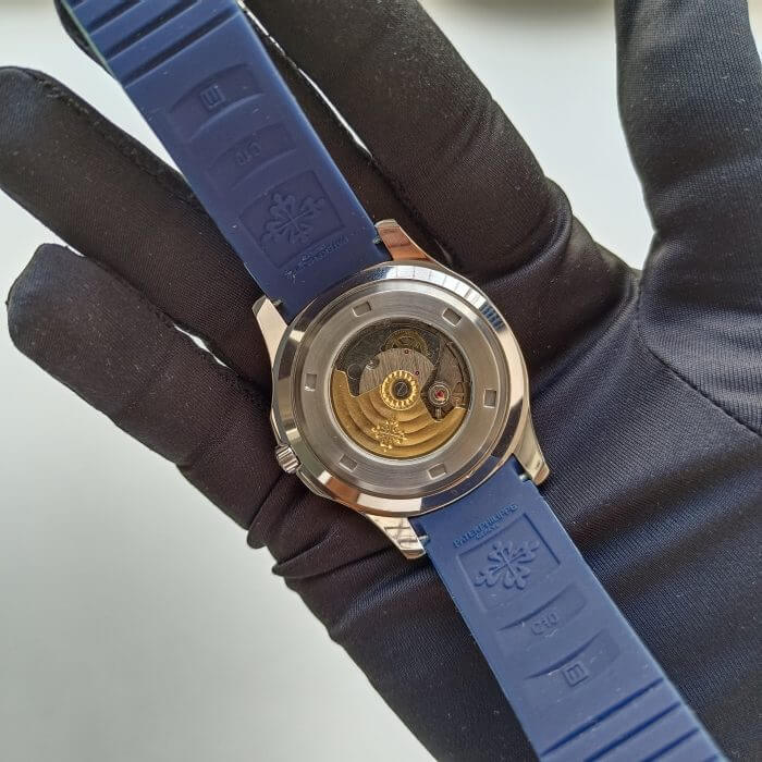 Patek Philippe Diamond Aquanaut Blue Dial Men's Blue Rubber Watch 5168G-001 Wrist Watch - Image 5