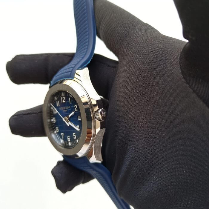 PATEK PHILIPPE AQUANAUT BLUE DIAL & STRAP WHITE GOLD WATCH - Image 3