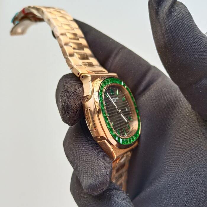 Patek Philippe Green Emerald Watch 40.5MM Rose gold Diamond - Image 3