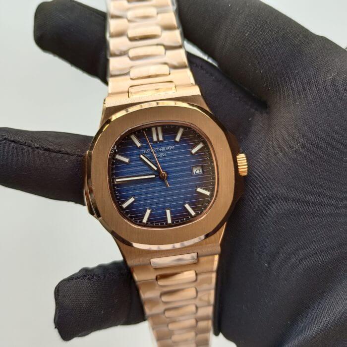 Patek Philippe Nautilus Rose Gold Blue Dial 40.5MM Automatic 5711 Men's Wrist Watch - Image 2