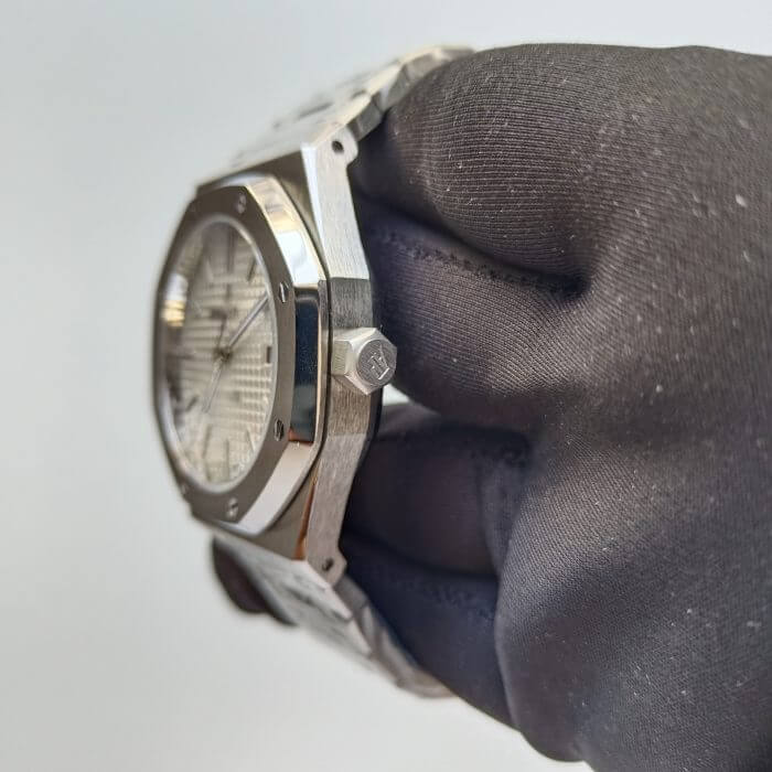 Audemars Piguet Royal Oak Selfwinding Sliver Grey Dial Stainless Steel Men's Watch - Image 4