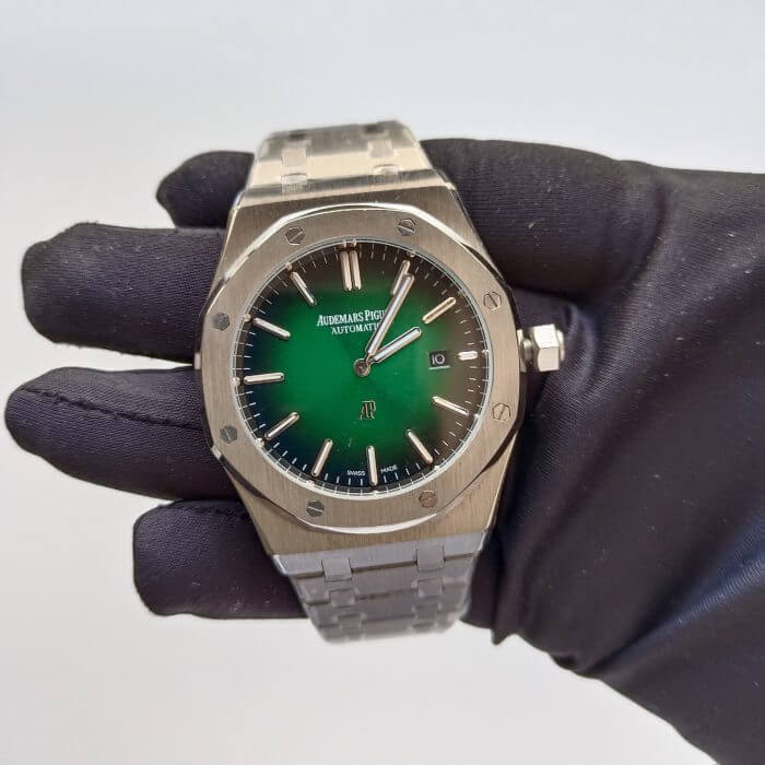 Audermars Piguet Royal Oak Offshore 42MM Green Dial Men's Watch - Image 2