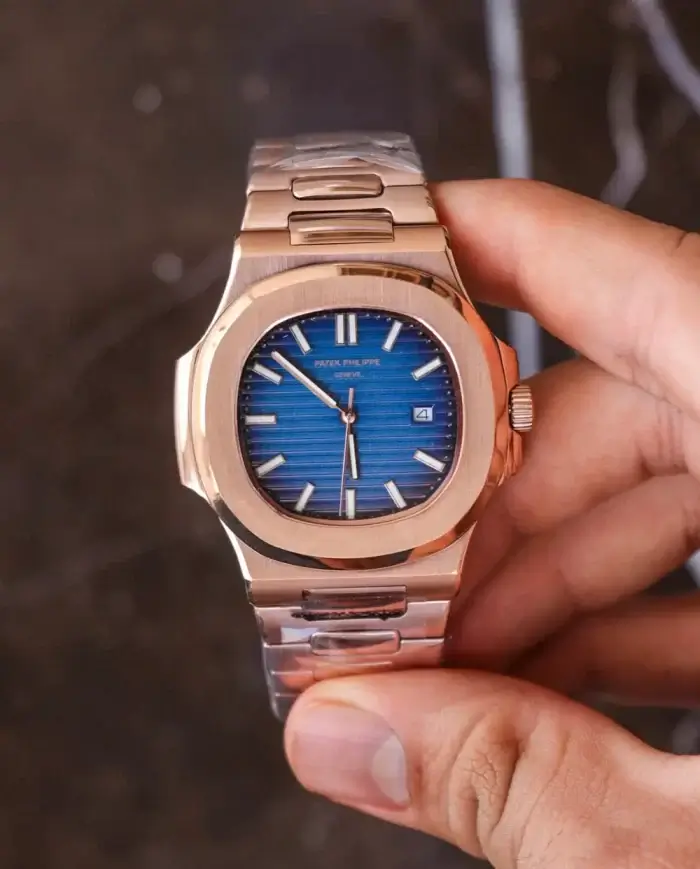 Patek Philippe Nautilus Rose Gold Blue Dial 40.5MM Automatic 5711 Men's Wrist Watch