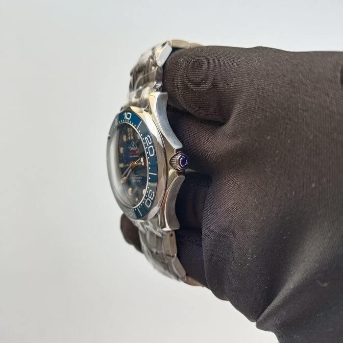 OMEGA SEAMASTER 300 JAMES BOND 007 EDITION 42MM Blue Dial For Men’s Wrist Watch - Image 4