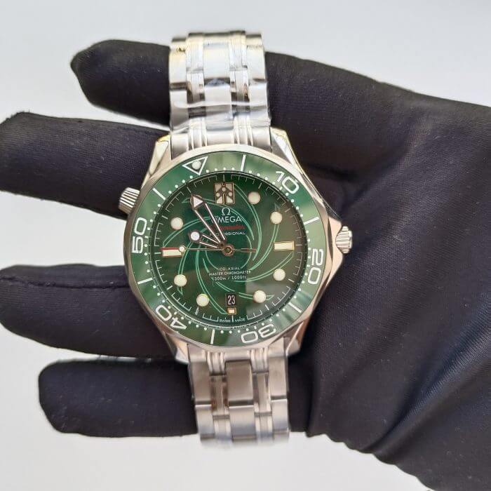 Omega James Bond Limited Edition Green Dial Chronometer 42mm Men’s Wrist Watch
