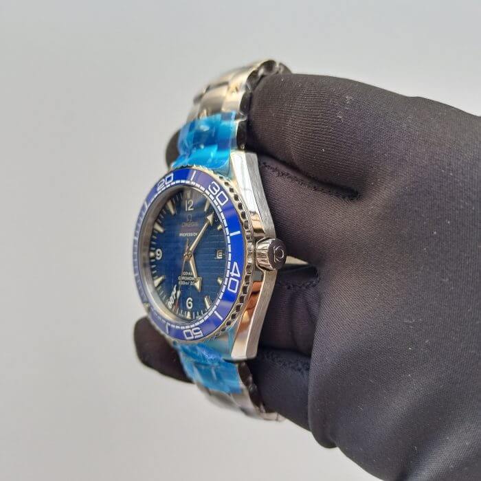 Omega Seamaster Planet Ocean 42MM 600M CO AXIAL - Image 3