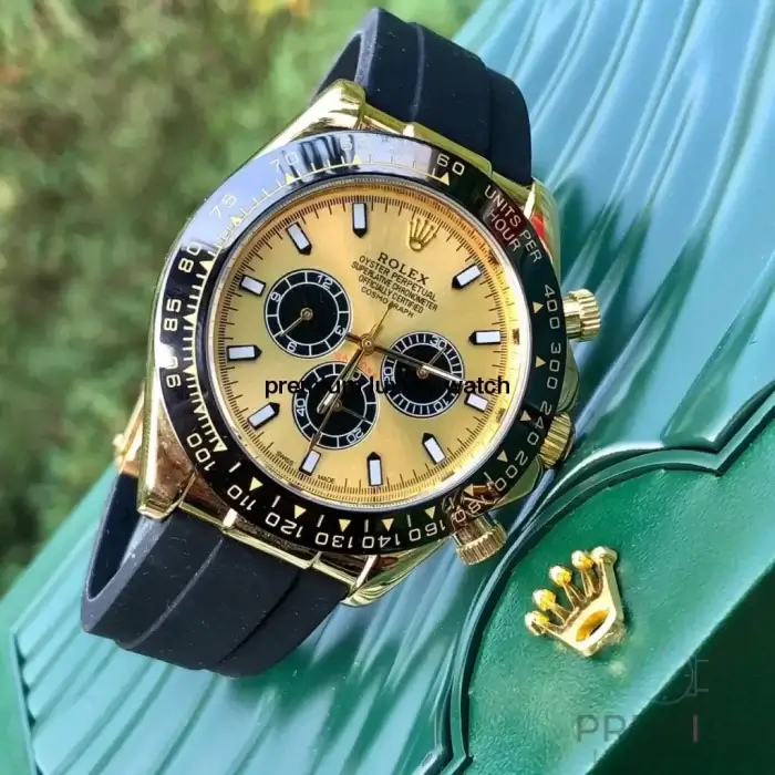 Rolex Daytona Yellow Gold Champagne Dial Black Index Ceramic Bezel Oysterflex Rubber Bracelet 116518LN - Image 4