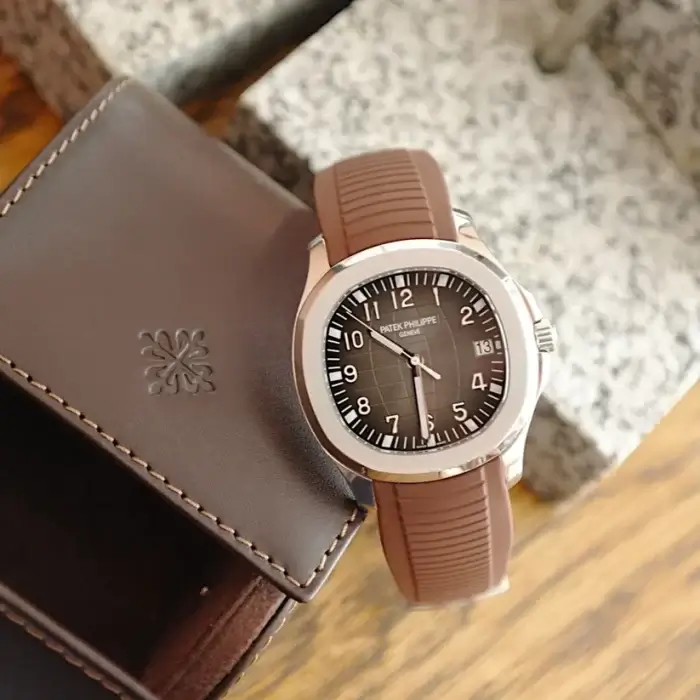 PATEK PHILIPPE AQUANAUT BROWN DIAL 5167R-001 40MM DARK