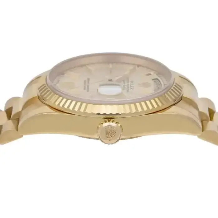 Rolex Day-Date 40 White Gold | Yellow Gold White Index Dial | Fluted Bezel President Bracelet 118238 - Image 4